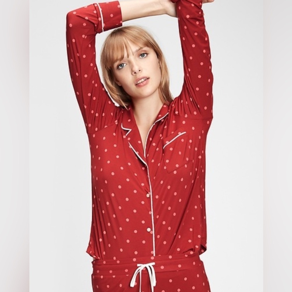NWT Gap Luxe Soft Pajama Top Size S Red Polka Dot Luxe Sleep shirt Cozy & Chic